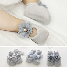 Load image into Gallery viewer, 3 Pairs/Lot Lace Flower Newborn Baby Socks Cotton Anti-Slip Kids Floor Socks Bow Baby Girl Socks Spring Summer Girls Gift sokken