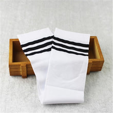 Load image into Gallery viewer, White school girls socks cotton knee high long socks cartoon star/heart/stripe design princess socks kniekousen meisje
