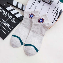 Load image into Gallery viewer, New Marvel Comics Heroes General Socks Cartoon Iron Man Captain America High Temperature Stitching Pattern Casual Men's Socks